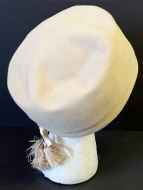Mr. John Jr. Wool Felt Cloche Hat Bell Art Deco Vintage Cream Pill Tassel 1960s